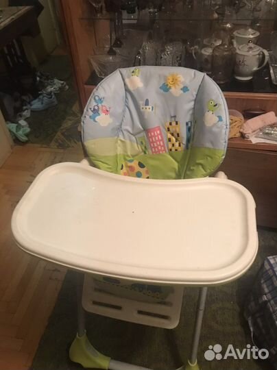 Детский стульчик для кормления
