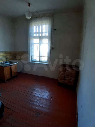 2-к. квартира, 40 м², 1/1 эт.