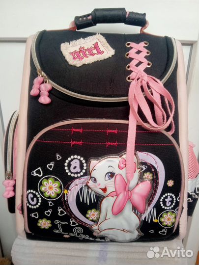 Рюкзак школьный