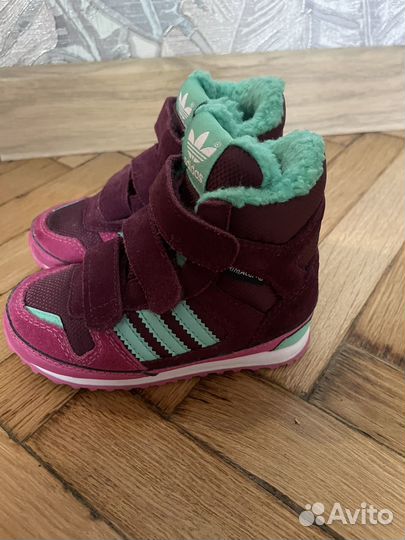 Демисезонные кросовки adidas