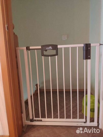 Детский защитный барьер