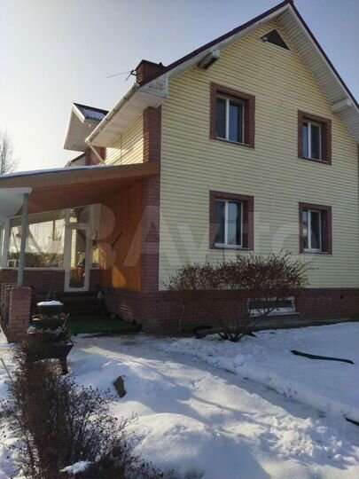 Дом 139,7 м² на участке 7,7 сот.