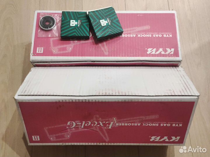 Передние амортизаторы kayaba