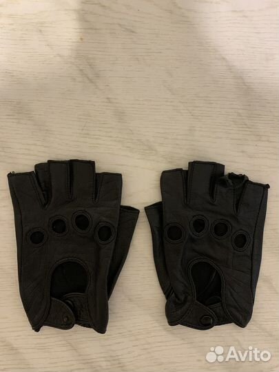 Перчатки женские кожаные новые