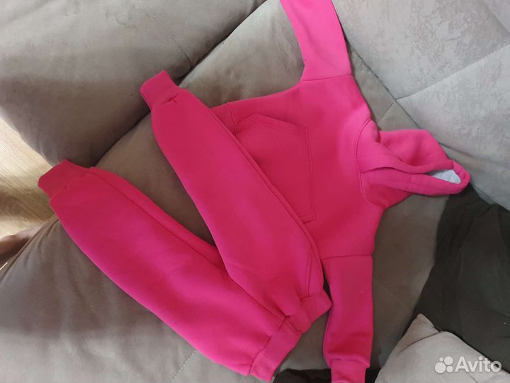 Костюм для девочки на рост 104-110 (2-3года )