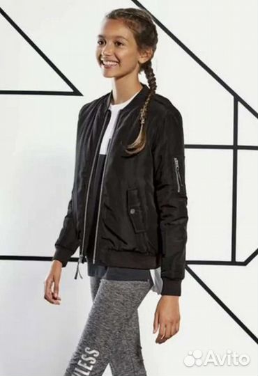 Бомбер, Германия