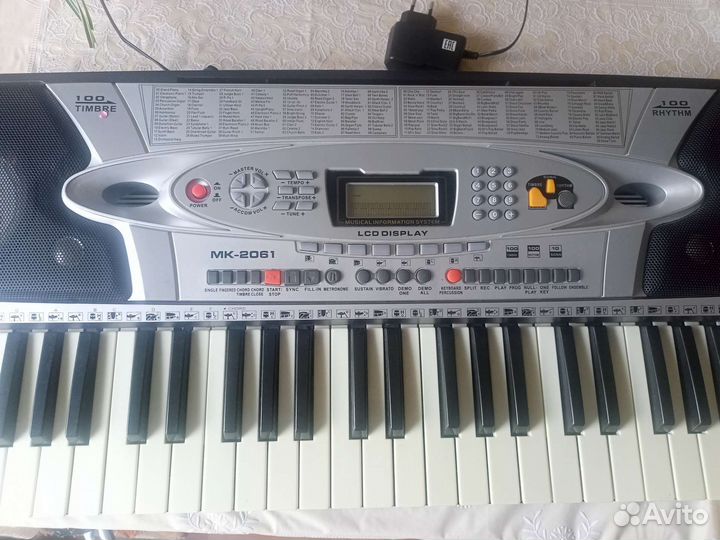 Синтезатор