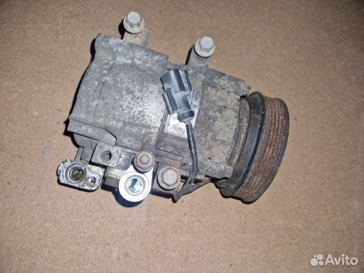 Компрессор автомобильный ford ескейп