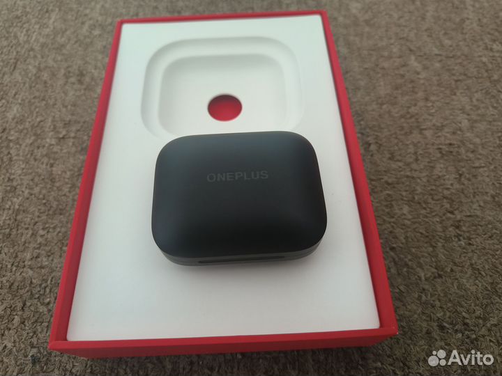 Беспроводные наушники