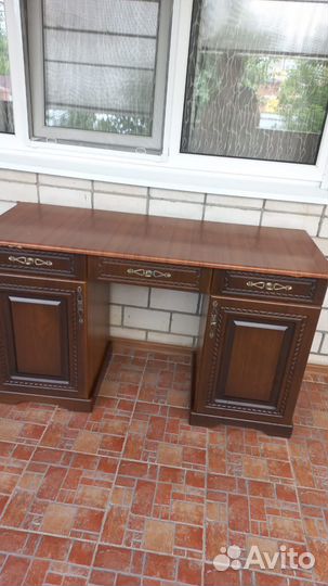 Туалетный столик