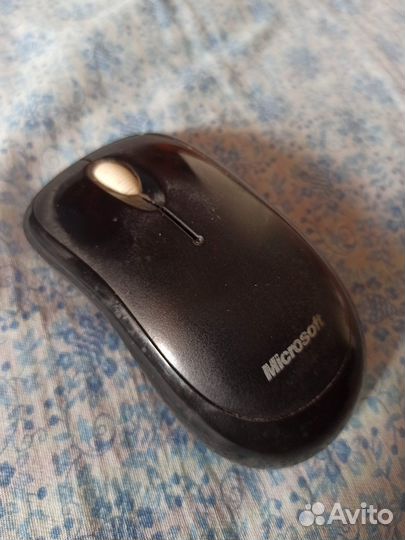 Ноутбук asus X556U