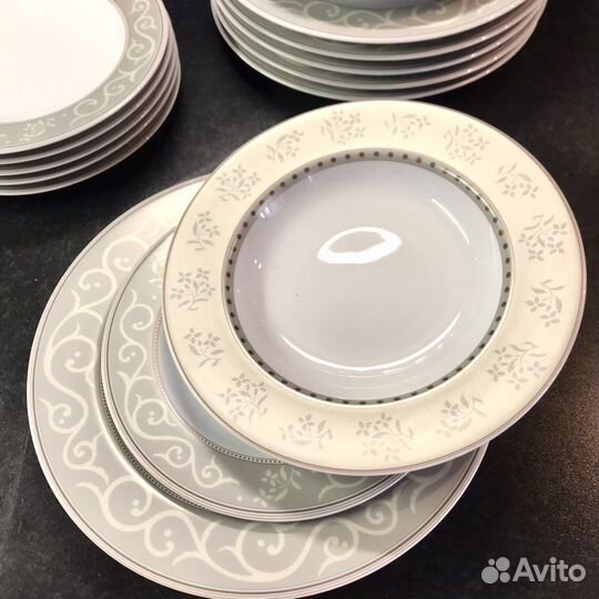 Японский столовый сервиз Royal Porcelain