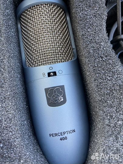 Студийный микрофон akg perception 400