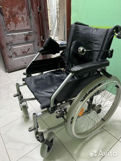 Коляска инвалидная прогулочная