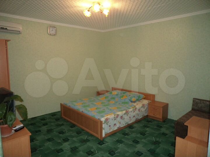 Дом 60 м² на участке 5 сот.