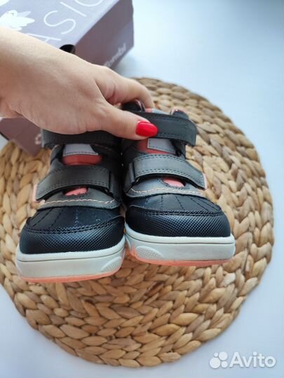 Демисезонные ботинки для девочки Tombi, 24 размер