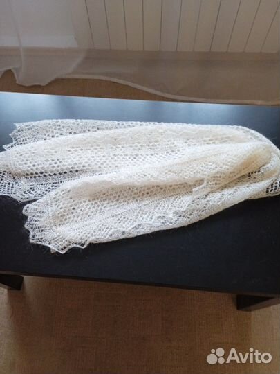 Палантин пуховый ручная вязка