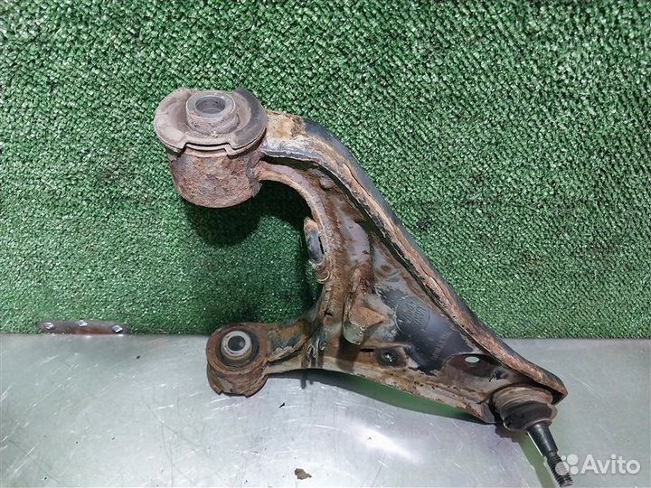 Рычаг передний правый Land Rover Discovery 3 2.7