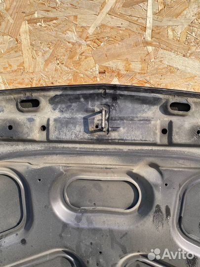 Капот LADA Largus 1