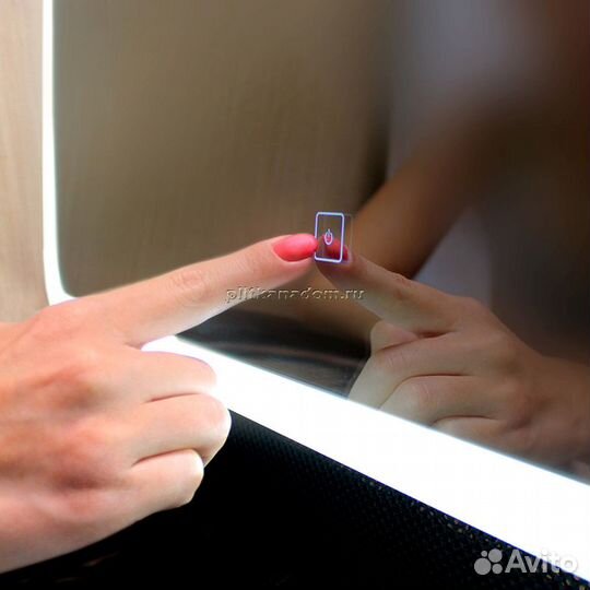 Зеркало Континент Amaze LED 800x900 с подсветкой с сенсорным выключателем злп643