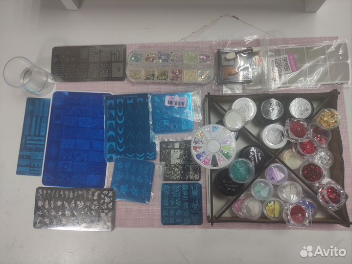 Материалы для маникюра