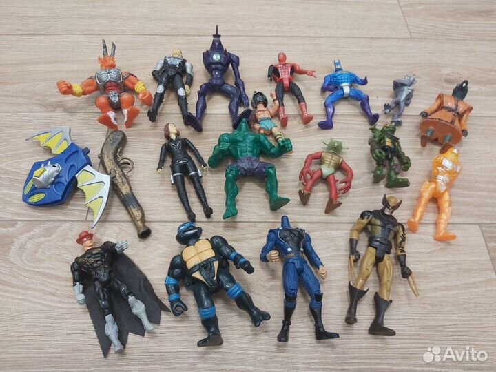 Игрушки 19 шт герои