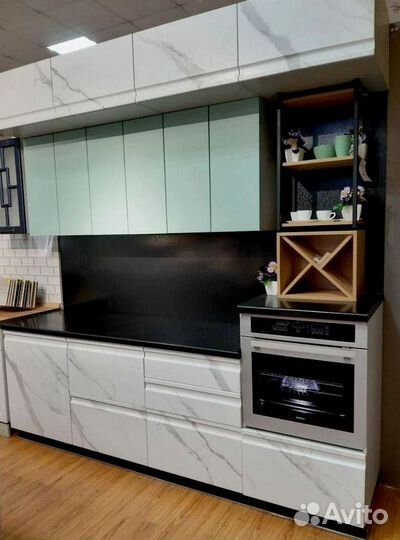 Кухня новая