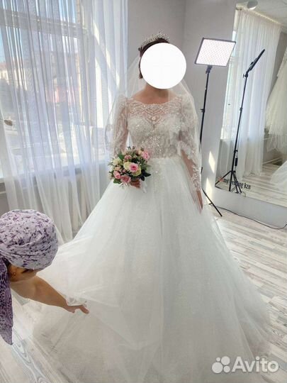 Свадебное платье