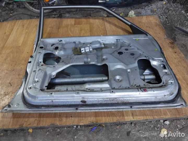 Дверь передняя левая mitsubishi Pajero/Montero II