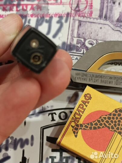 Зажигалки marlboro, Uno