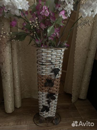 Ваза напольная высокая