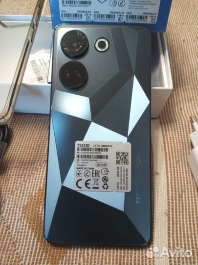 TECNO Camon 20 Pro, 8/256 ГБ