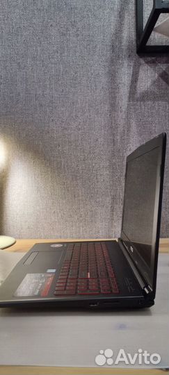 Ноутбук MSI GL62M 7REX