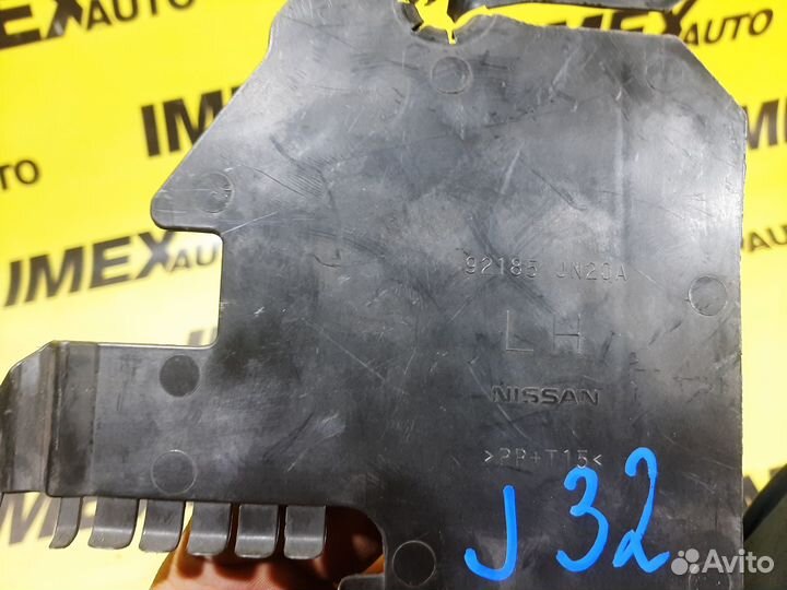 Дефлектор радиатора левый Nissan Teana J32