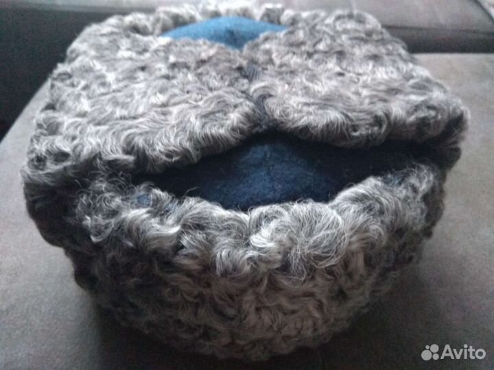 Продается новая каракулевая шапка