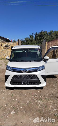 Toyota Roomy 1.0 CVT, 2022, 28 000 км