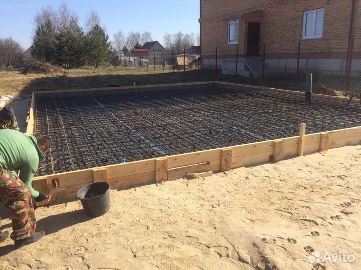 Заливка фундамента, ремонт фундамента