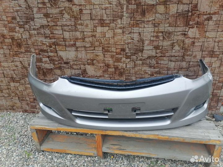 Бампер на toyota wish передний