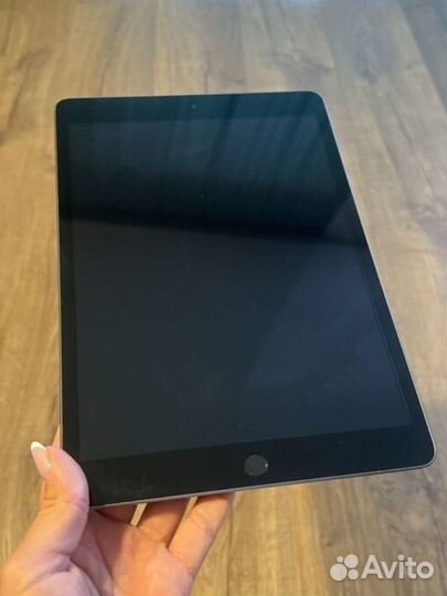 iPad 8-ого поколения