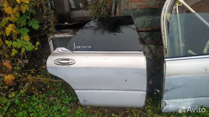 Двери ниссан