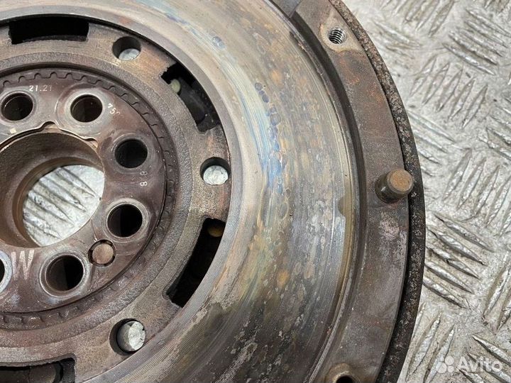 Маховик, BMW 5 E39 2000