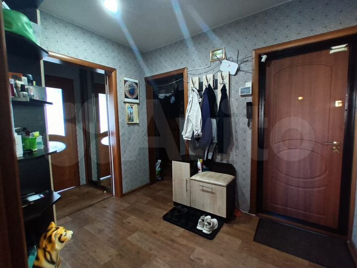 3-к. квартира, 76 м², 3/9 эт.