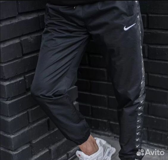 Штаны спортивные Nike swoosh nsw