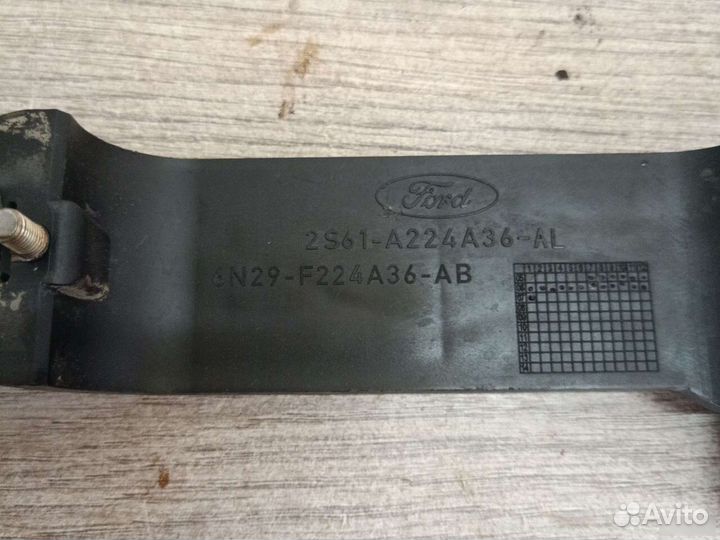 Кронштейн ручки передней правый ford fusion