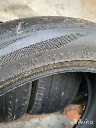 Bridgestone Blizzak MZ-02 215/45 R17