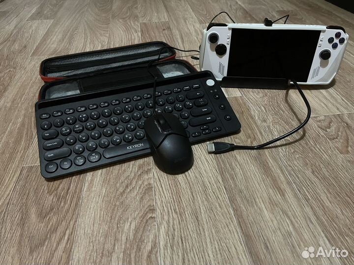 Игровая приставка Asus ROG ally Z1 extreme
