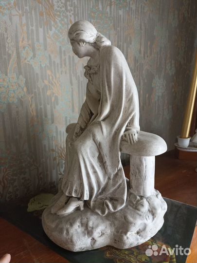 Гипсовая скульптура