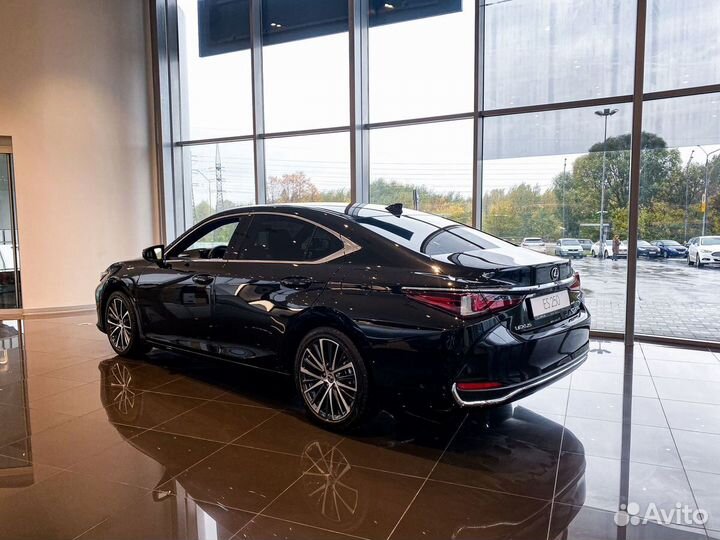Lexus ES 2.5 AT, 2023