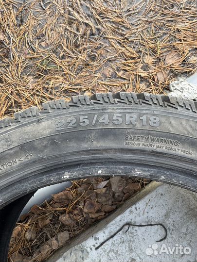 Accelera Accelera 225/45 R18 19B