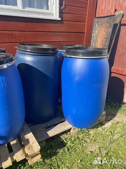 Бочка пластиковая 200 литров